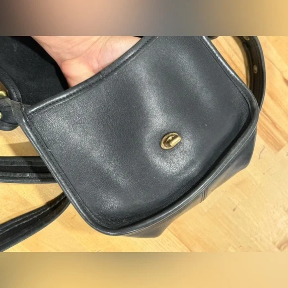 Coach Bag Legacy in Black Leather Saddle Bag Crossbody 9965 - Picture 9 of 11